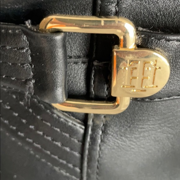 Tommy Hilfiger - Picture 4 of 9